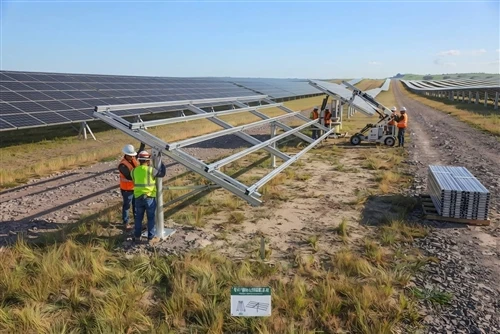 Sujuv kohapealne-tõhusus: Grengy Solar demonstreerib kiiret PV paigaldust