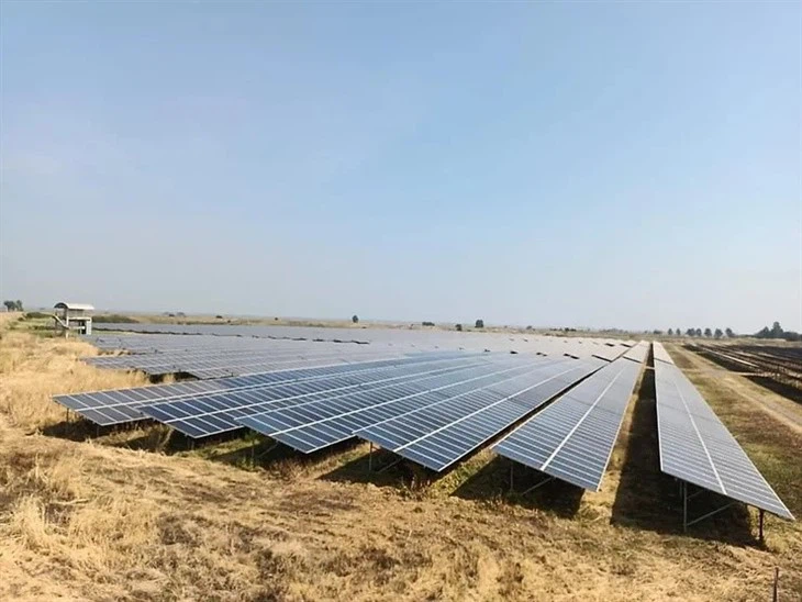 Pre-engineered/customizable Ground Mount Kits For Solar Panels suppliers